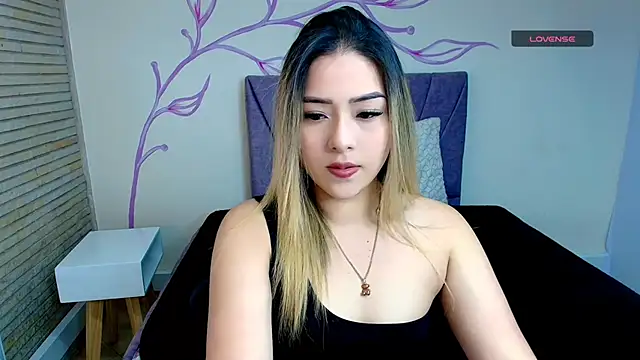 DahliaMoore online show from December 2024 12:02:01 PM