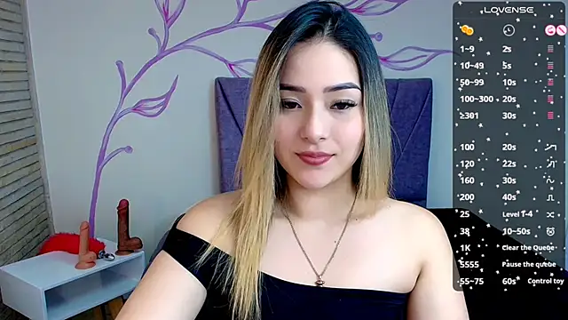 DahliaMoore online show from December 2024 03:15:02 PM