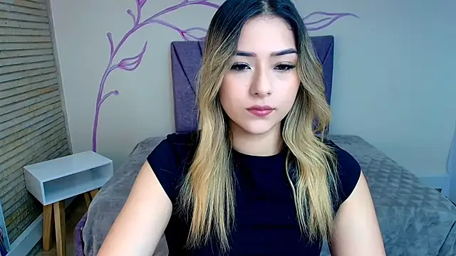 DahliaMoore online show from December 2024 12:06:01 PM