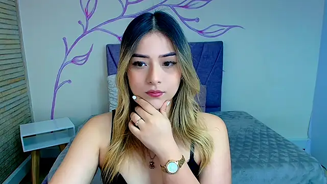 DahliaMoore online show from December 2024 12:22:01 PM