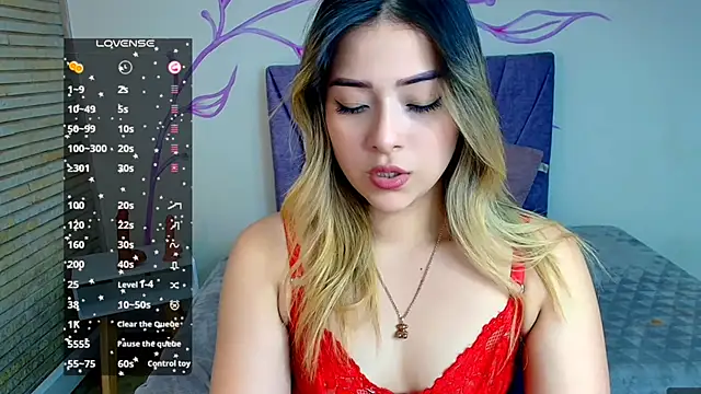 DahliaMoore online show from December 2024 03:41:02 PM