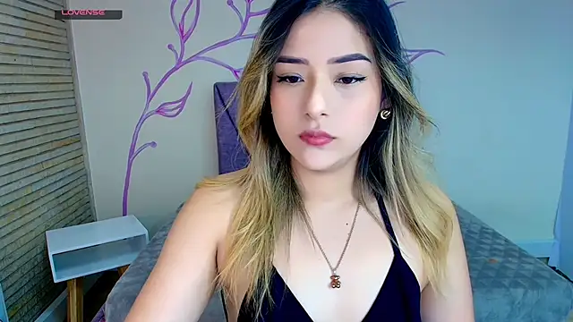 DahliaMoore online show from December 2024 12:05:01 PM