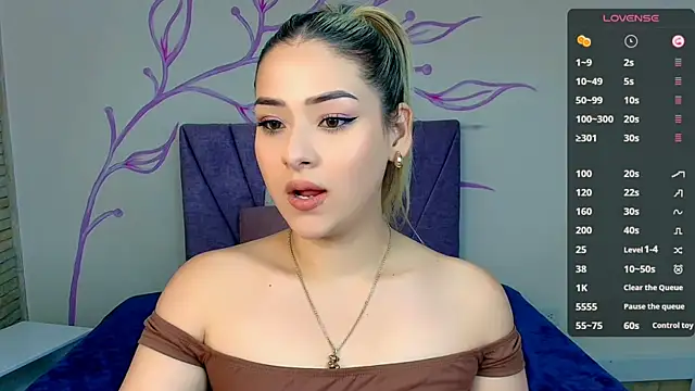 DahliaMoore online show from January 2025 07:37:01 PM