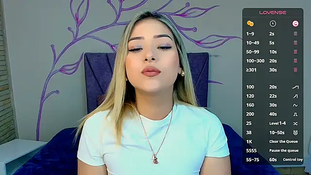 DahliaMoore online show from January 2025 07:35:02 PM