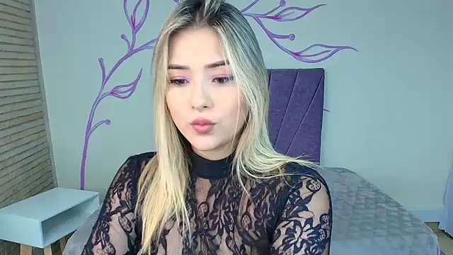 DahliaMoore online show from February 2025 08:17:02 PM