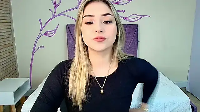 DahliaMoore online show from February 2025 07:49:01 PM