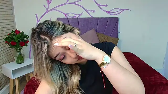 DahliaMoore online show from February 2025 10:47:02 PM