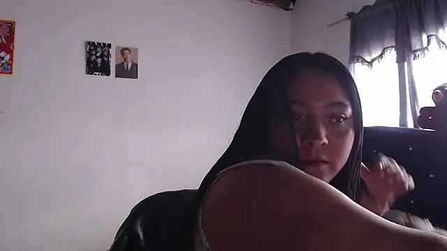 Pocahontas hall online show from September 2025 02:20:01 PM