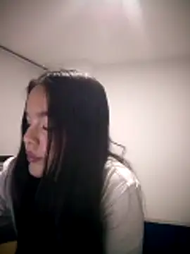 Snapshot of SweetFortuner chatting on November 2025 02:10:01 AM SweetFortuner online show from November 2025 02:10:01 AM