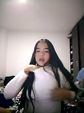 Snapshot of SweetFortuner chatting on November 2025 02:11:02 AM SweetFortuner online show from November 2025 02:11:02 AM