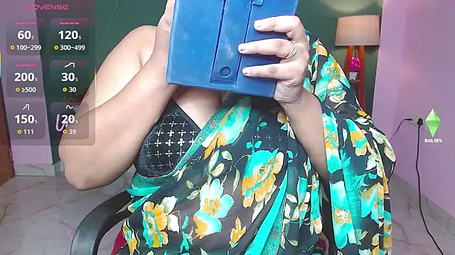 Snapshot of Naughty_Ayesha1 chatting on November 2025 12:21:01 AM Naughty Ayesha1 online show from November 2025 12:21:01 AM