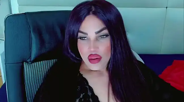 NathaliaCross online show from December 2024 06:45:01 AM