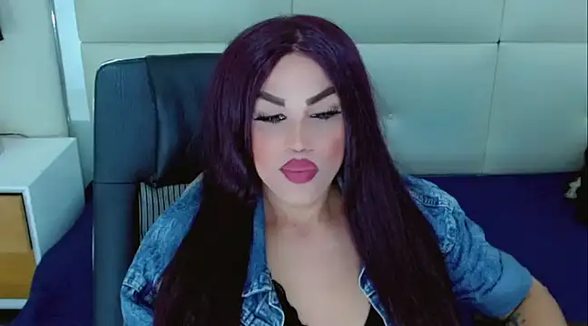 NathaliaCross online show from December 2024 10:11:02 PM
