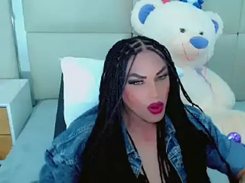 NathaliaCross online show from January 2025 05:25:02 AM