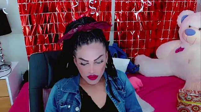NathaliaCross online show from February 2025 06:59:01 PM