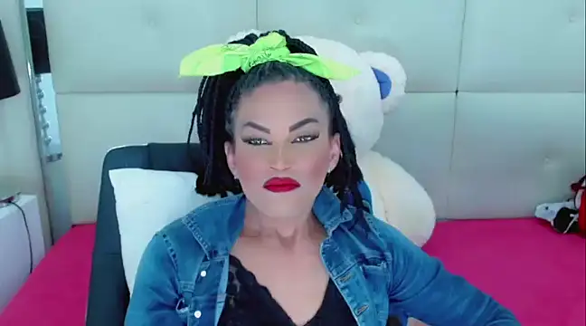 NathaliaCross online show from February 2025 05:58:02 PM