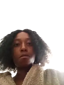 Snapshot of 02Boitybaby chatting on October 2025 08:37:01 AM 02Boitybaby online show from October 2025 08:37:01 AM