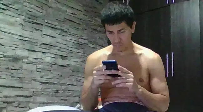 Sexylatin64 online show from February 2025 02:33:01 AM