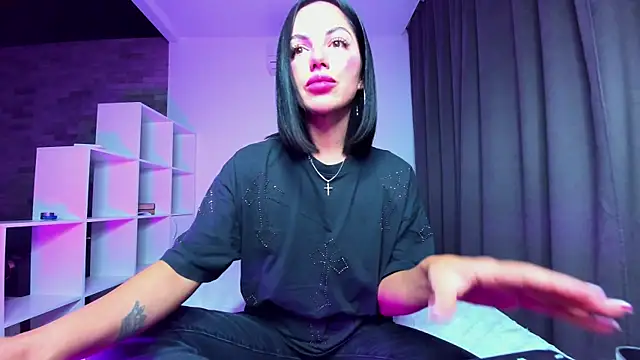 AddictedSabi online show from October 2025 02:49:01 PM