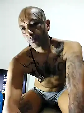 Snapshot of Daretodeviate chatting on November 2025 09:06:02 PM Daretodeviate online show from November 2025 09:06:02 PM