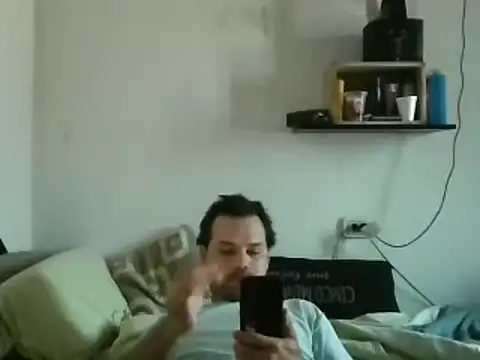 Snapshot of Lolosalvage83 chatting on January 2025 03:28:02 PM Lolosalvage83 online show from January 2025 03:28:02 PM