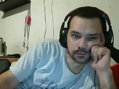 Snapshot of Lolosalvage83 chatting on March 2025 07:38:02 PM Lolosalvage83 online show from March 2025 07:38:02 PM