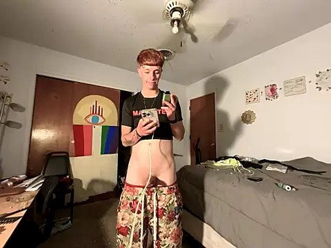 Snapshot of twentywithafelonyy chatting on October 2025 05:19:01 AM twentywithafelonyy online show from October 2025 05:19:01 AM