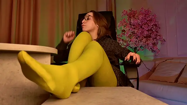 AphexQueen online show from October 2025 10:15:01 AM