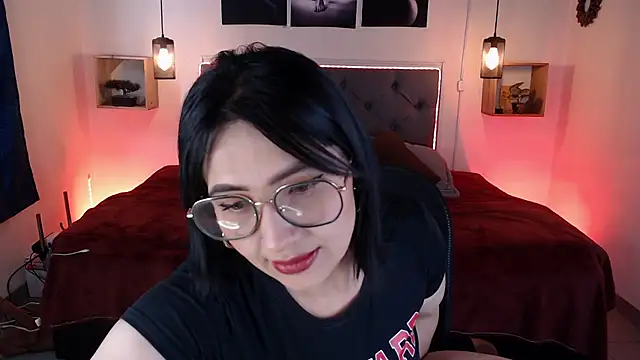 emily leinner online show from November 2025 02:50:02 PM