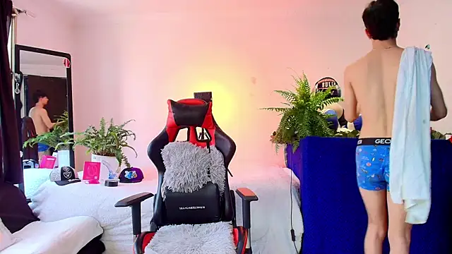 twink sebas  online show from October 2025 07:12:02 PM