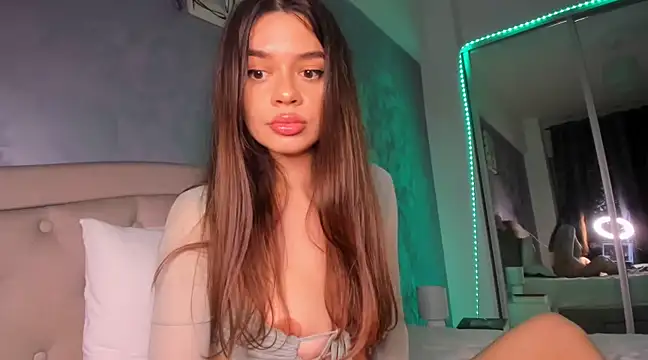Miss Medyson online show from January 2025 05:02:02 PM