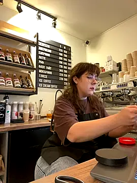 Snapshot of cinnabon_ chatting on October 2025 11:43:01 AM cinnabon online show from October 2025 11:43:01 AM