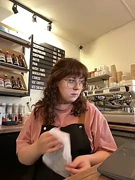 Snapshot of cinnabon_ chatting on October 2025 10:59:02 AM cinnabon online show from October 2025 10:59:02 AM