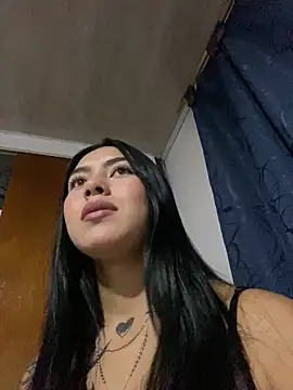 Snapshot of emily_22x chatting on March 2025 01:57:02 AM emily 22x online show from March 2025 01:57:02 AM