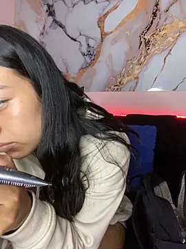 Snapshot of emily_22x chatting on October 2025 12:52:02 AM emily 22x online show from October 2025 12:52:02 AM