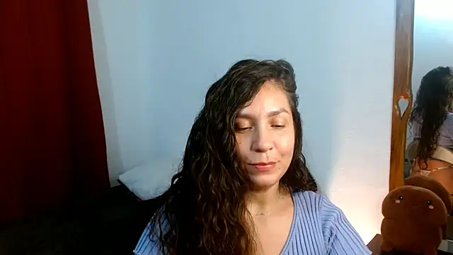 Snapshot of naihroby chatting on March 2025 07:51:02 AM naihroby online show from March 2025 07:51:02 AM