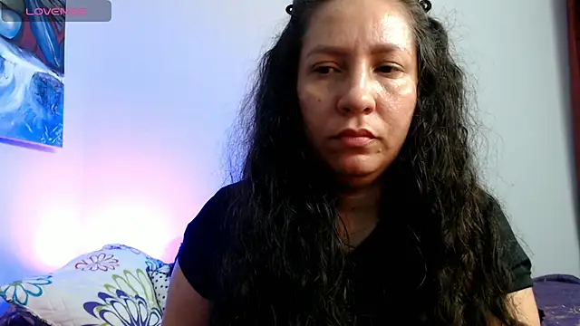 Snapshot of naihroby chatting on October 2025 06:39:02 AM naihroby online show from October 2025 06:39:02 AM