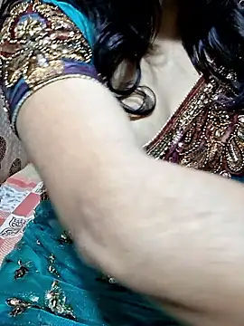 Bhabhi desi12 online show from October 2025 04:08:02 PM