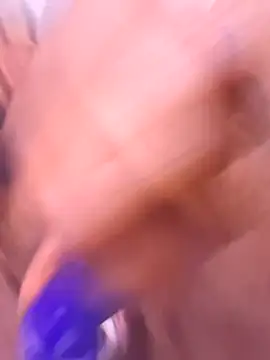 Gripperke00 online show from February 2025 02:48:02 PM