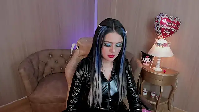 SoffiQueen online show from February 2025 01:11:02 AM