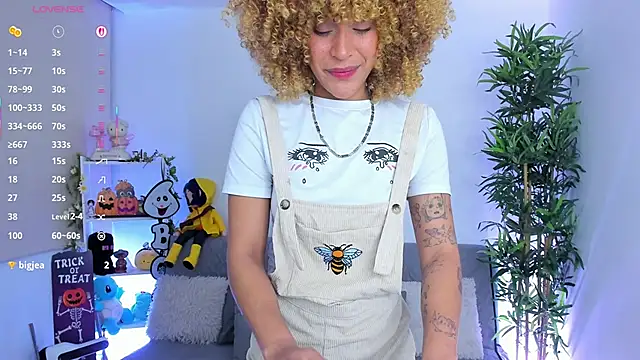 natty romanof 18 online show from October 2025 10:37:02 AM