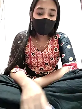Snapshot of Etha-Moni chatting on December 2024 08:50:01 PM Etha-Moni online show from December 2024 08:50:01 PM