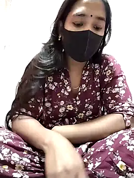 Snapshot of Etha-Moni chatting on February 2025 05:51:02 PM Etha-Moni online show from February 2025 05:51:02 PM