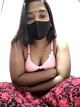 Snapshot of Etha-Moni chatting on February 2025 09:35:02 PM Etha-Moni online show from February 2025 09:35:02 PM