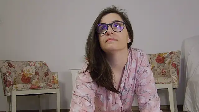 SophieeRain online show from October 2025 05:05:01 AM