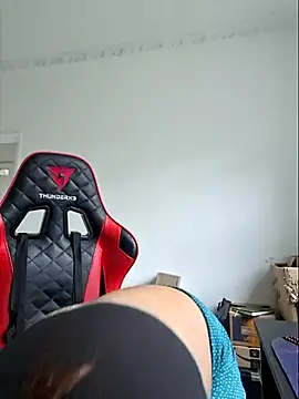 luuhcat09 online show from March 2025 01:18:02 PM