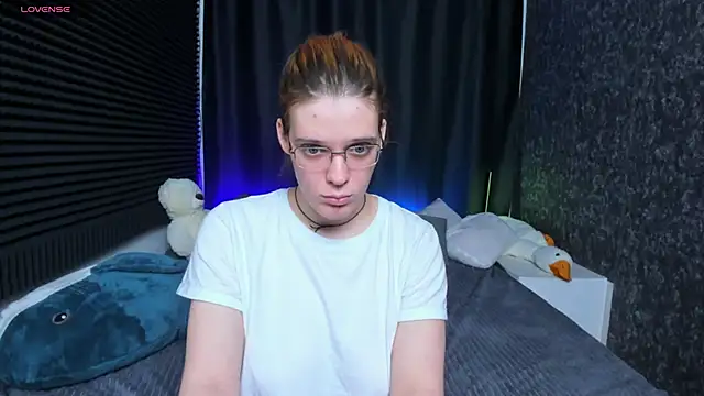 KIKI Krash online show from February 2025 04:17:02 PM