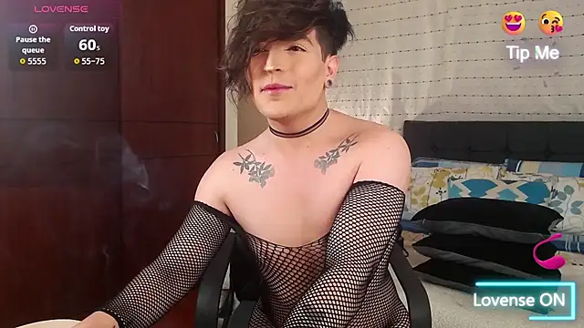 Snapshot of Hornymoan chatting on November 2025 10:42:02 PM Hornymoan online show from November 2025 10:42:02 PM