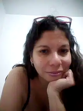 Carliina Soussa online show from January 2025 11:00:01 PM