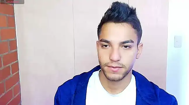 Snapshot of Leandro_valenzuela chatting on March 2025 12:19:02 PM Leandro valenzuela online show from March 2025 12:19:02 PM